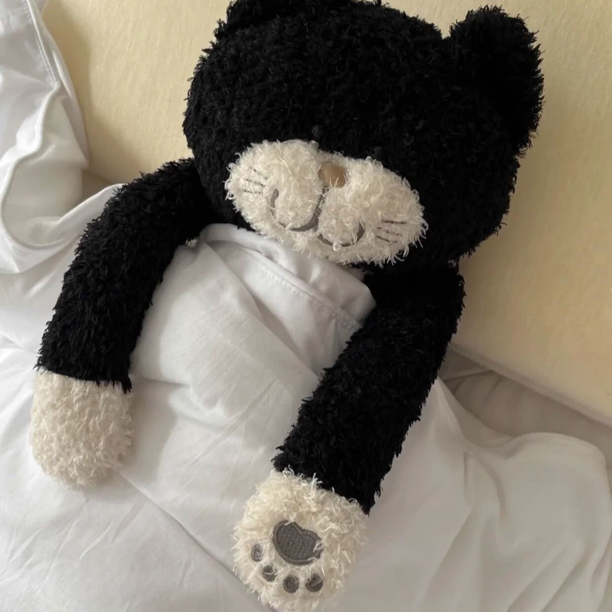 Chami Cat Doll Plush Toy, Sleeping Cat Plushie, Children's Day and Birthday Gift